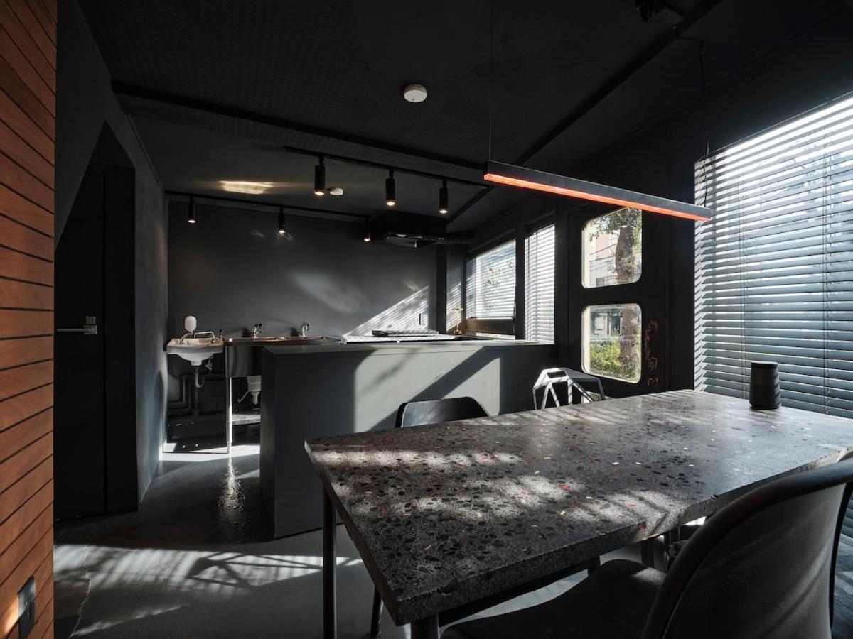Appartement Vacation Renovated From A Small Hair Salon *